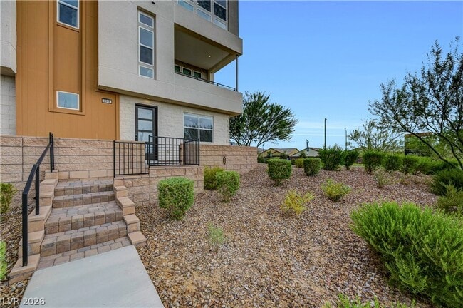Building Photo - 3348 Esker Rdg Ave