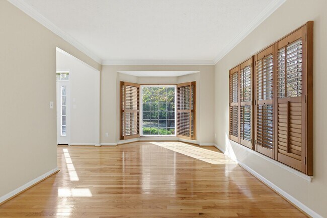 Building Photo - Stunning 4BR/3.5BA Victorian-Style Home in Severn with Finished Basement & Sunroom!