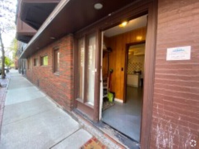 Building Photo - 307 Shawmut Ave