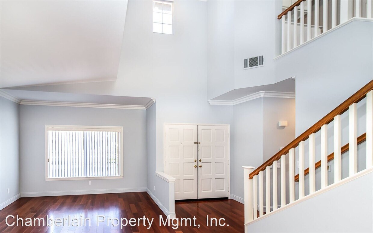 Primary Photo - 6 br, 3 bath House - 1651 Shire Ave