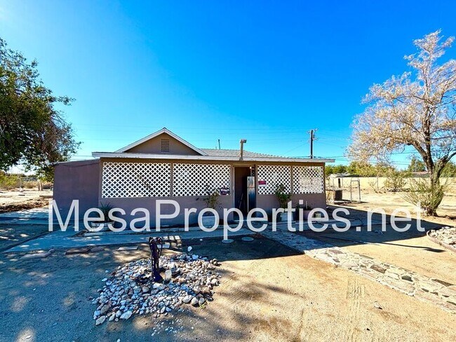 Foto del edificio - 15235 Cholame Rd