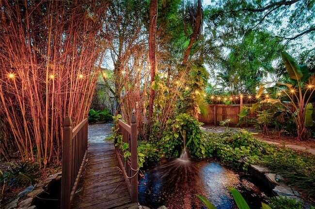 Foto del edificio - 426 Eagles Nest Ln