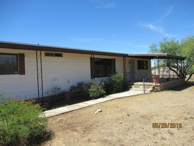 Building Photo - 7165 W Bopp Rd
