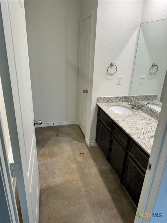 Foto del edificio - 6009 Amelia Earhart Blvd