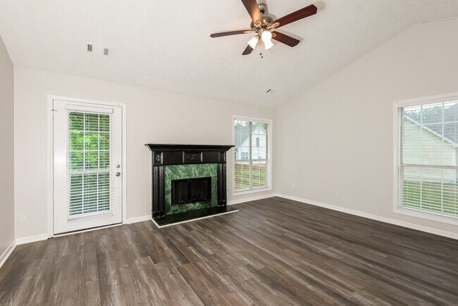 Building Photo - 11810 Harbour Town Pkwy