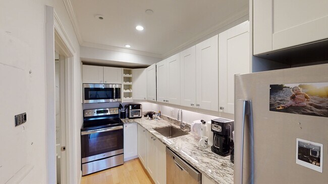 Foto del edificio - 296 Beacon St
