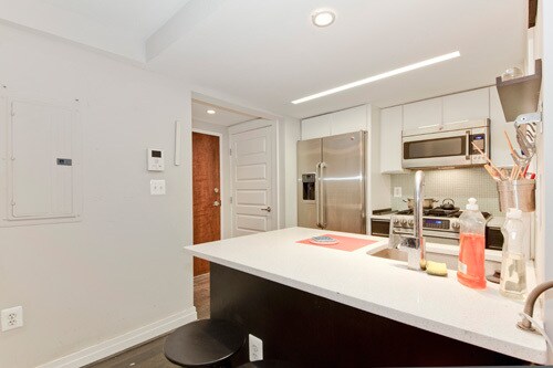 Foto del edificio - 1811 Wyoming Ave NW