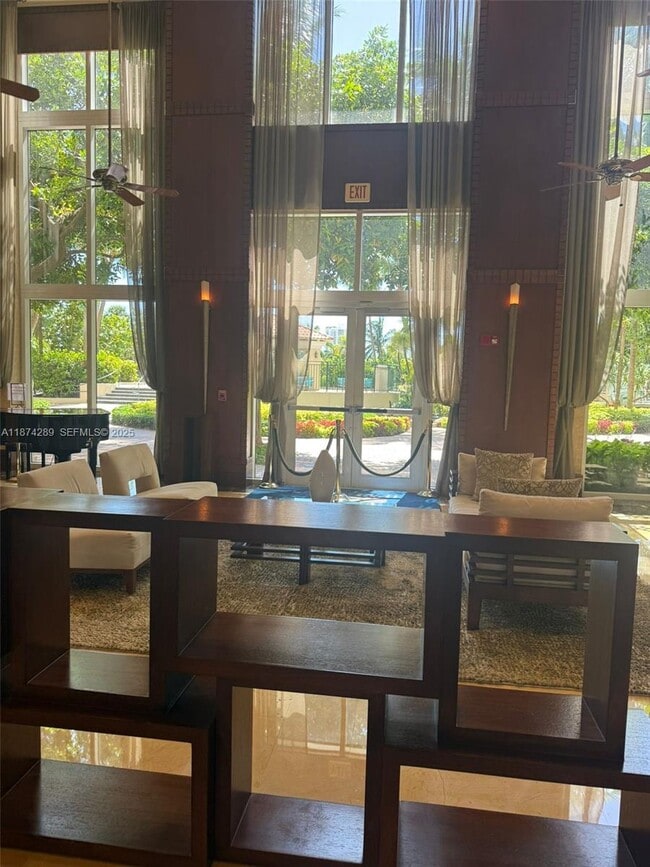 Building Photo - 19501 W Country Club Dr