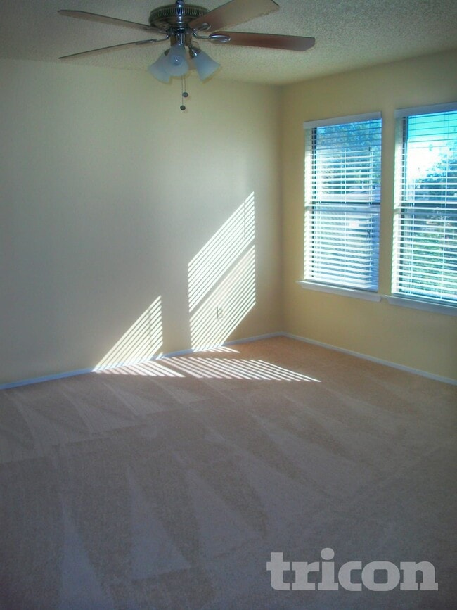 Foto del edificio - 3914 Sweetgum Ct