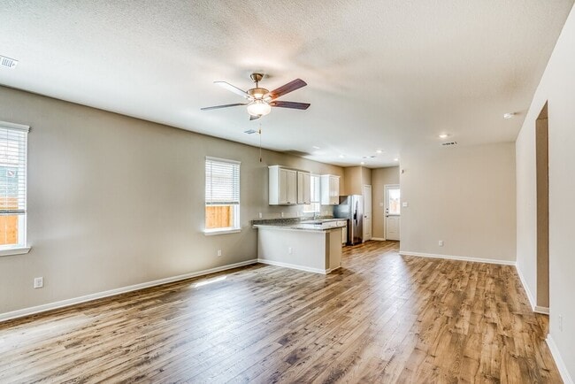 Building Photo - 7642 Tipton Meadow Way