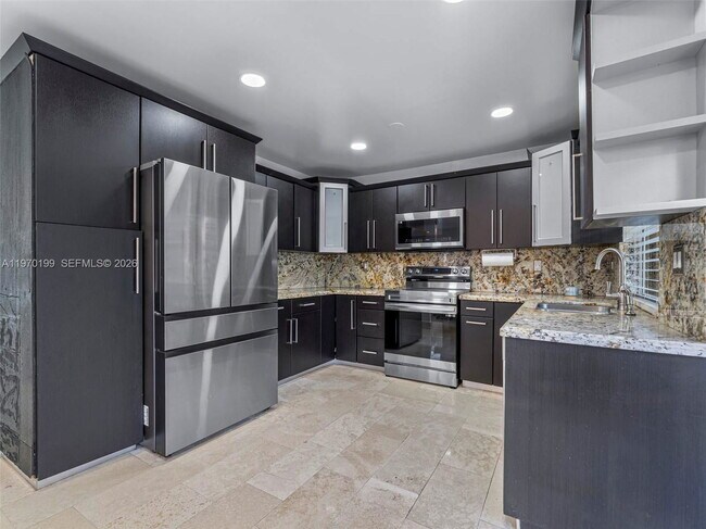 Foto del edificio - 10281 NW 32nd St