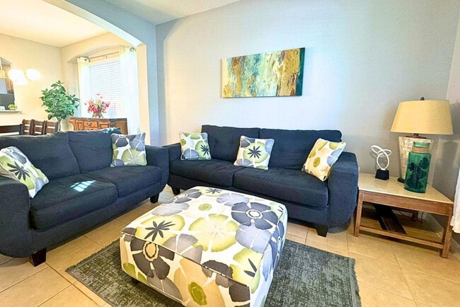 Foto del edificio - 620 Orange Cosmos Blvd