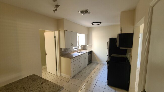 Foto del edificio - 1516 NE 17th Ave