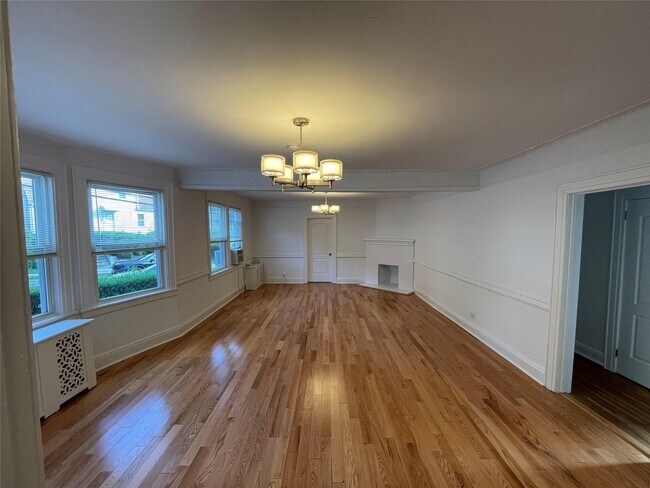 Foto del edificio - 174 Sedgwick Ave