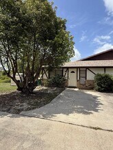 Building Photo - 6212 Horseshoe Ave