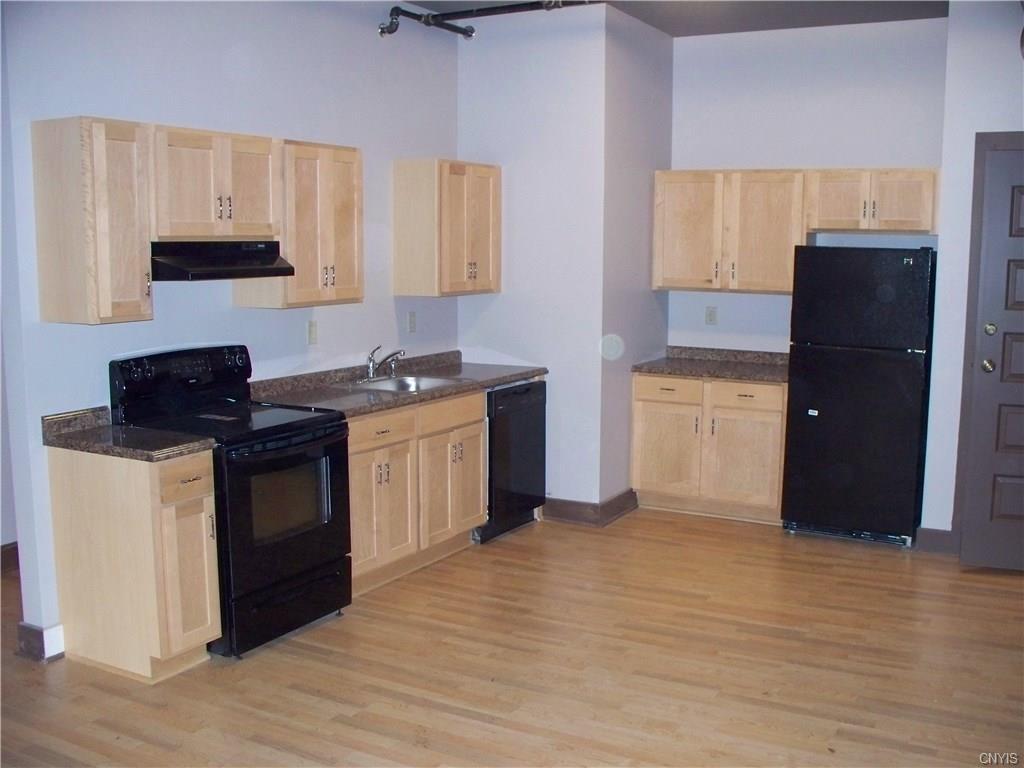 Primary Photo - 125 W Fayette St