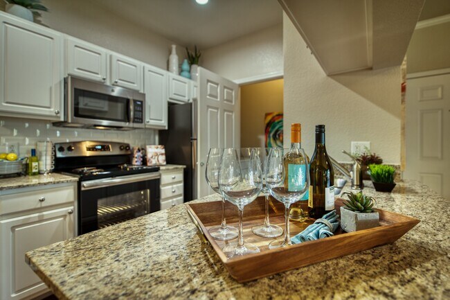 Foto del edificio - Stonebridge Ranch Apartments