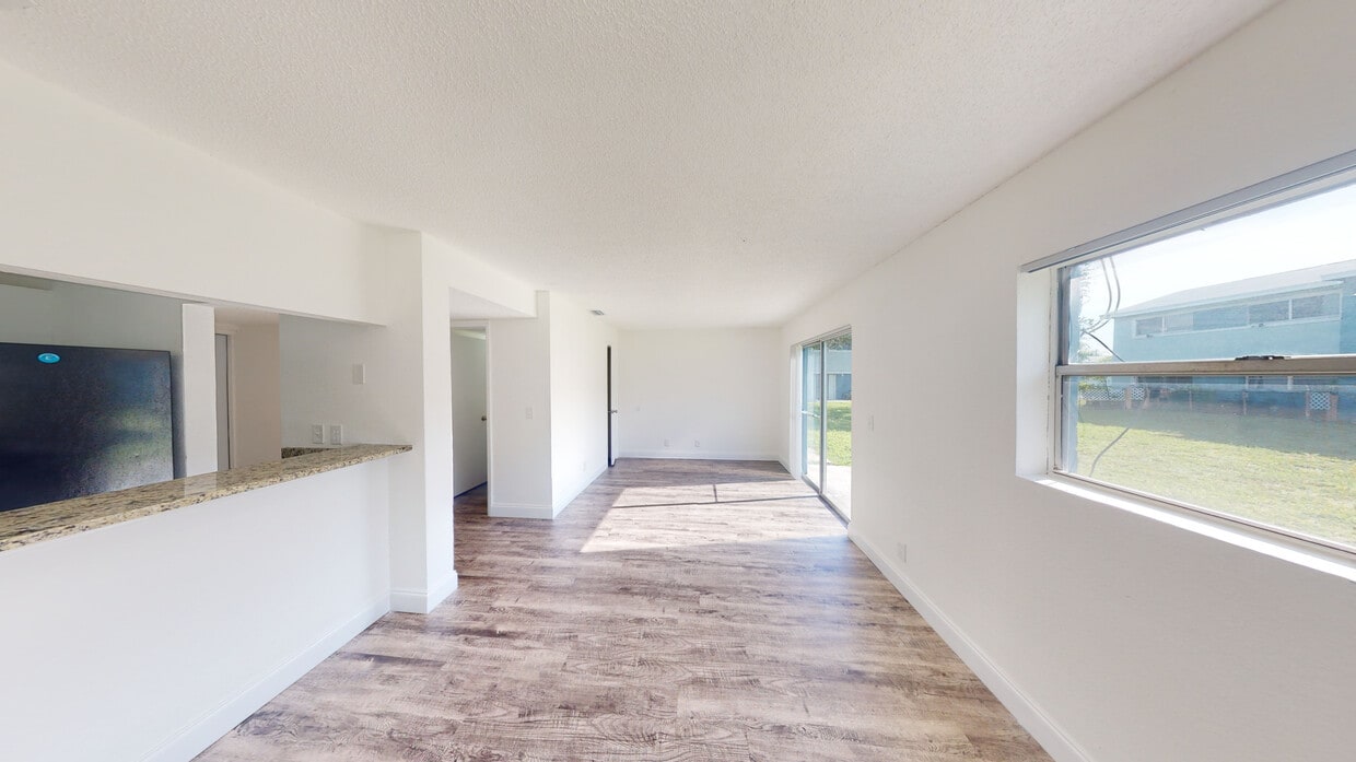 Photo - Spinnaker Landing Apartments