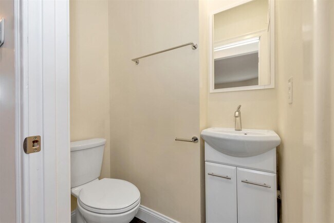 Foto del edificio - 161 4th St