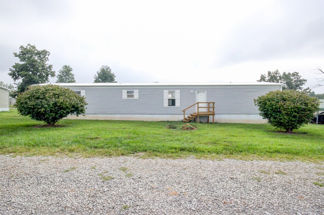 295 Seays Rd, Trenton, KY 42286 House Rental in Trenton, KY
