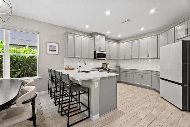 Foto del edificio - 15360 Isla Palma Ln