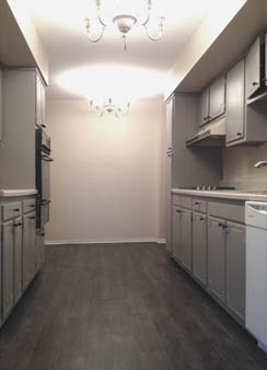 Primary Photo - 756 W Dempster St