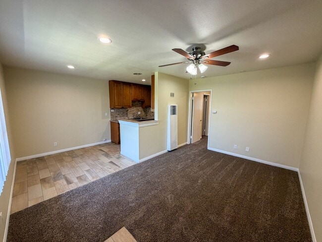 Photo - 2227 E Westport Dr Apartment