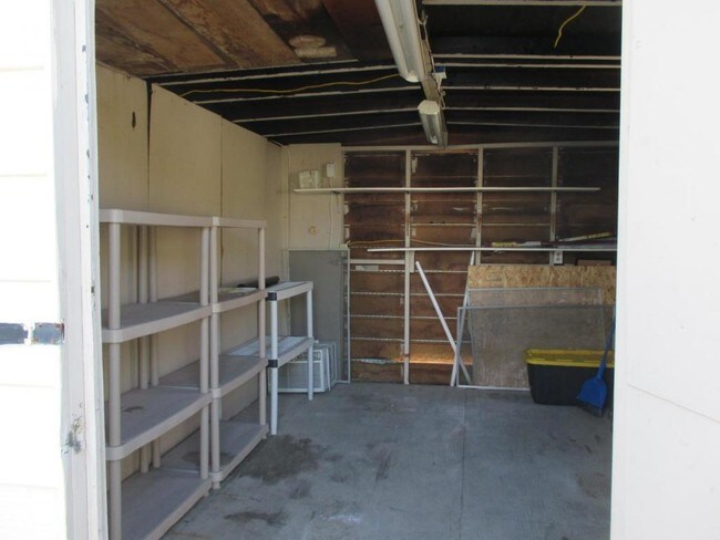 Building Photo - 1645 San Marcos Dr