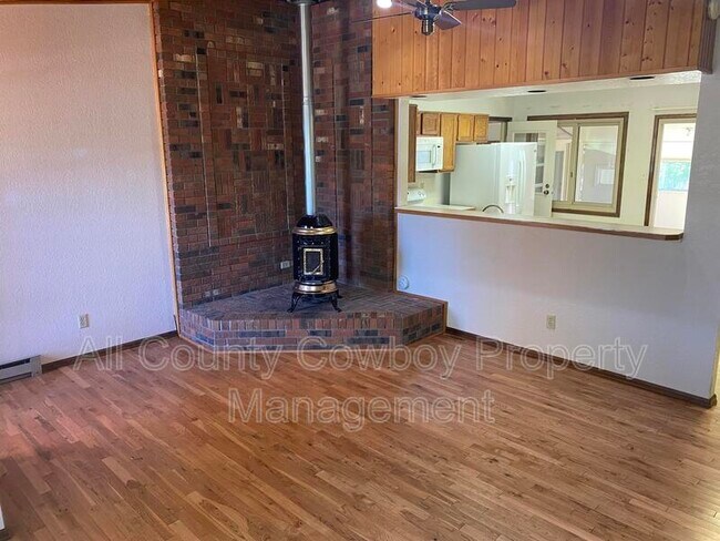 Foto del edificio - 2132 Carrington Court