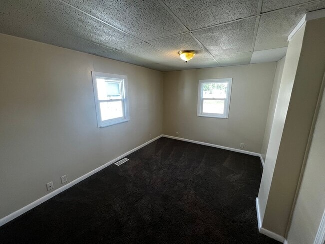 Building Photo - Cute 1 Bedroom / 1 Bathroom House!