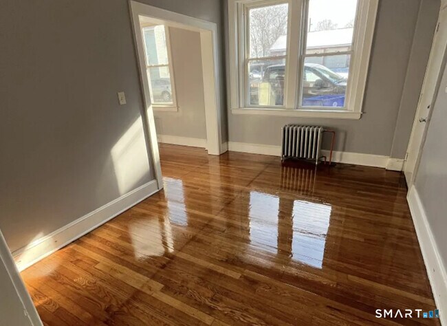 Foto del edificio - 14 Portland St