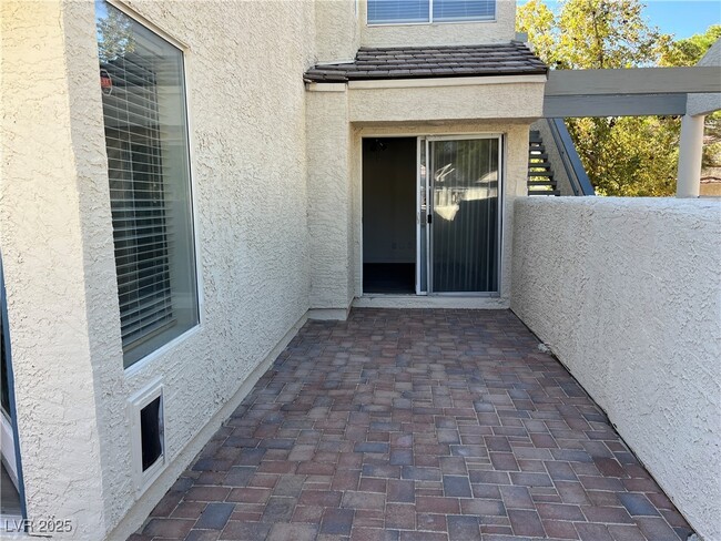 Foto del edificio - 8901 Antioch Way