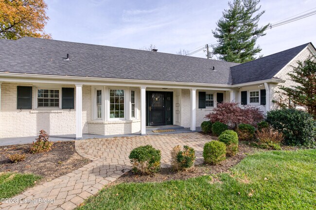 Building Photo - 107 Travois Rd