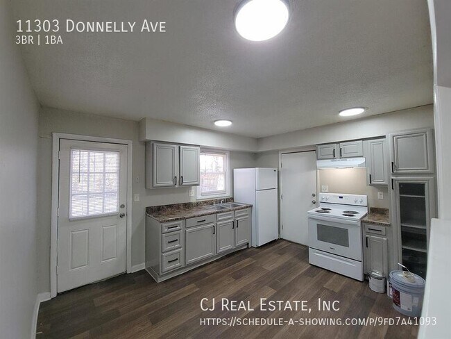 Foto del edificio - 11303 Donnelly Ave