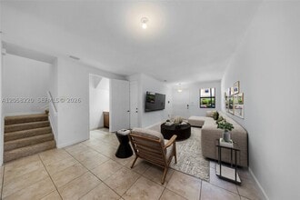 Building Photo - 3952 Devenshire Ct