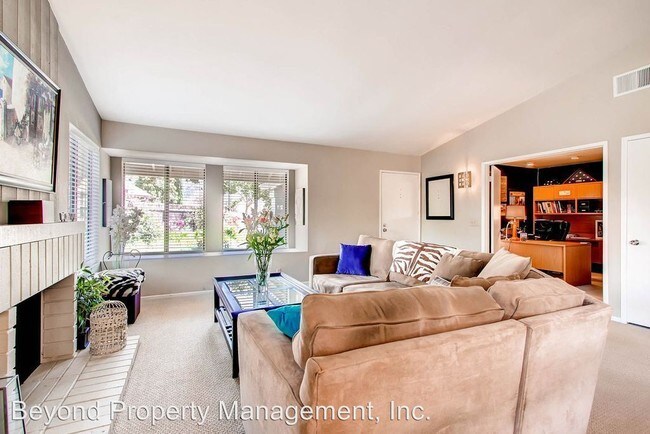 Foto del edificio - 2933 Soledad Pl