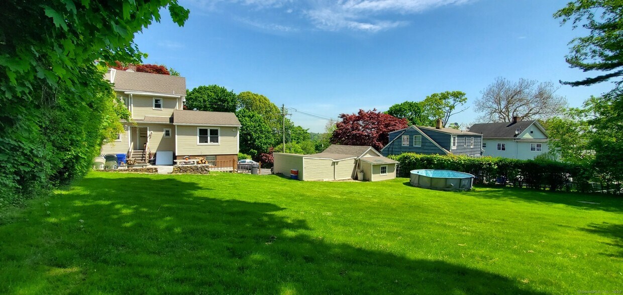 Primary Photo - 16 Grandview Ave
