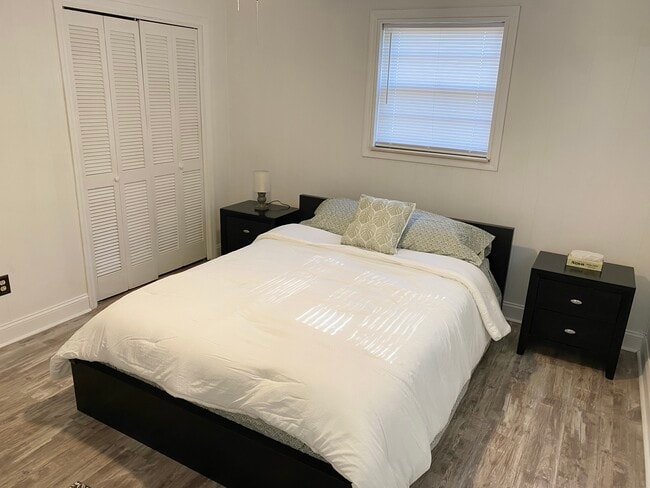 Foto del edificio - 508 Westland Dr