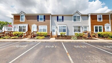 Building Photo - 5067 Stoneybrook Blvd