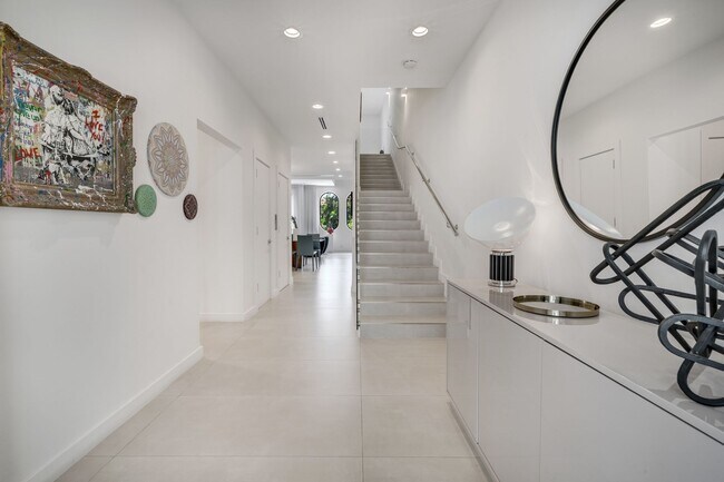 Foto del edificio - 10659 NE Quay Bridge Ct