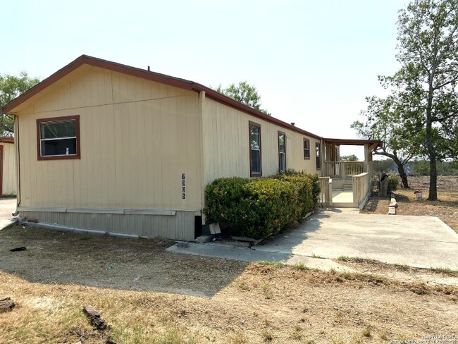 Building Photo - 7905 Tates Dr