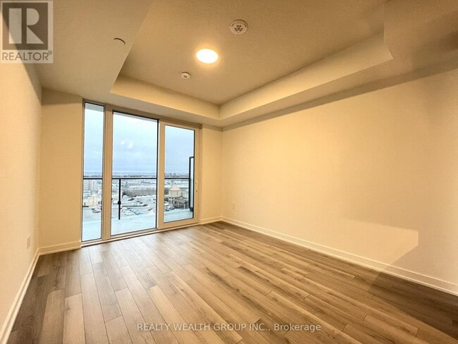 Building Photo - 15 Skyridge Dr