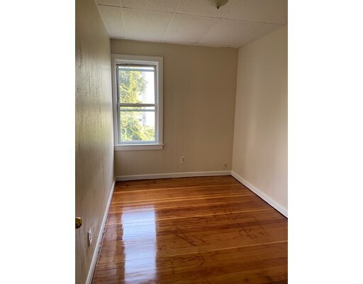 Building Photo - 77 Tremont St