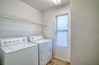 Building Photo - 362 Dooley Dr