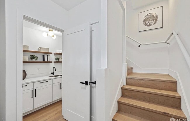 Building Photo - 10 Wilder St