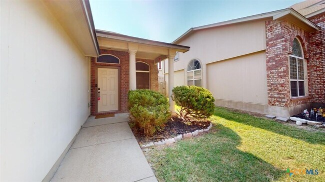 Foto del edificio - 5200 Lions Gate Ln