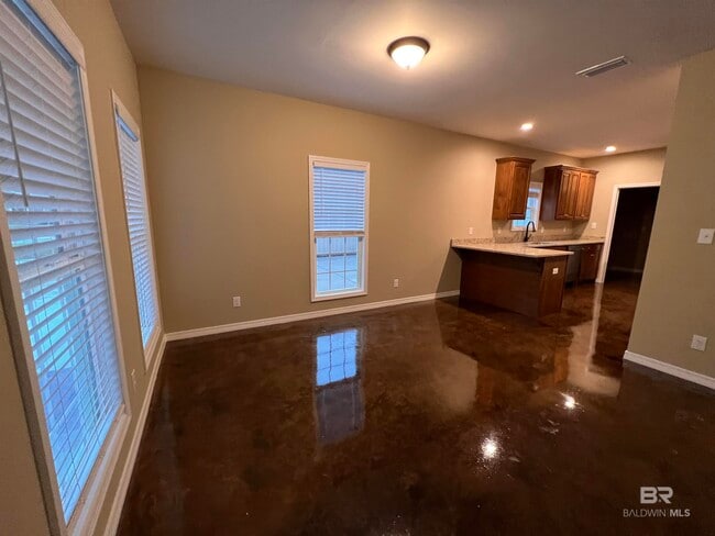 Foto del edificio - 33048 Stables Dr