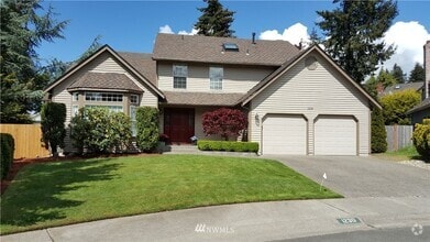 Building Photo - 1230 SW 327th Pl
