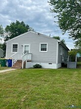 Building Photo - 2408 Lee St