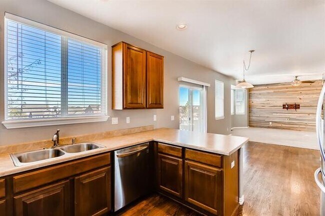 Foto del edificio - 3573 Wind Rose Place, Castle Rock, CO, 80108